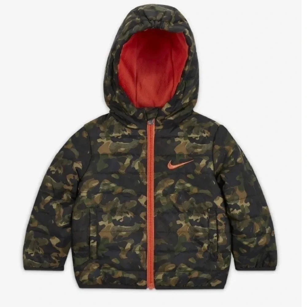 NWT Nike Toddler Puffer Jacket in Camo Print